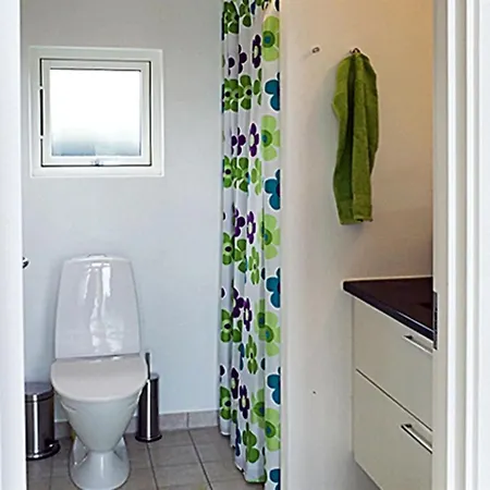 Holiday home Majbritt - 50m From The Sea In Se Jutland By Interhome