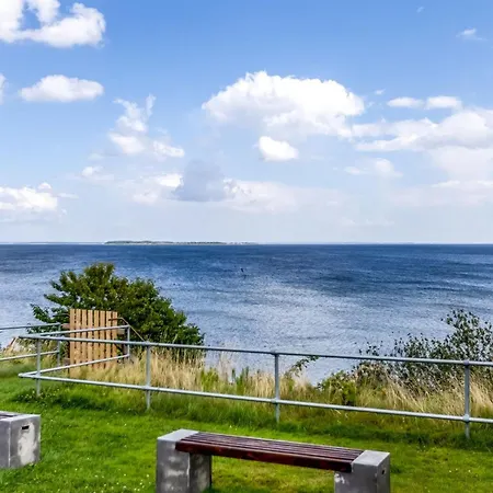 Majbritt - 50m From The Sea By Interhome Nyaraló *