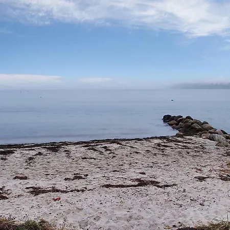 Majbritt - 50m From The Sea By Interhome