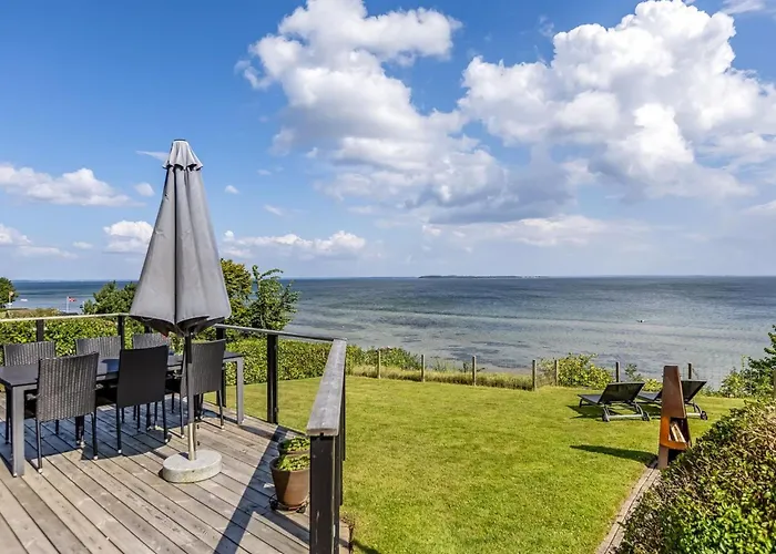 Majbritt - 50m From The Sea By Interhome *